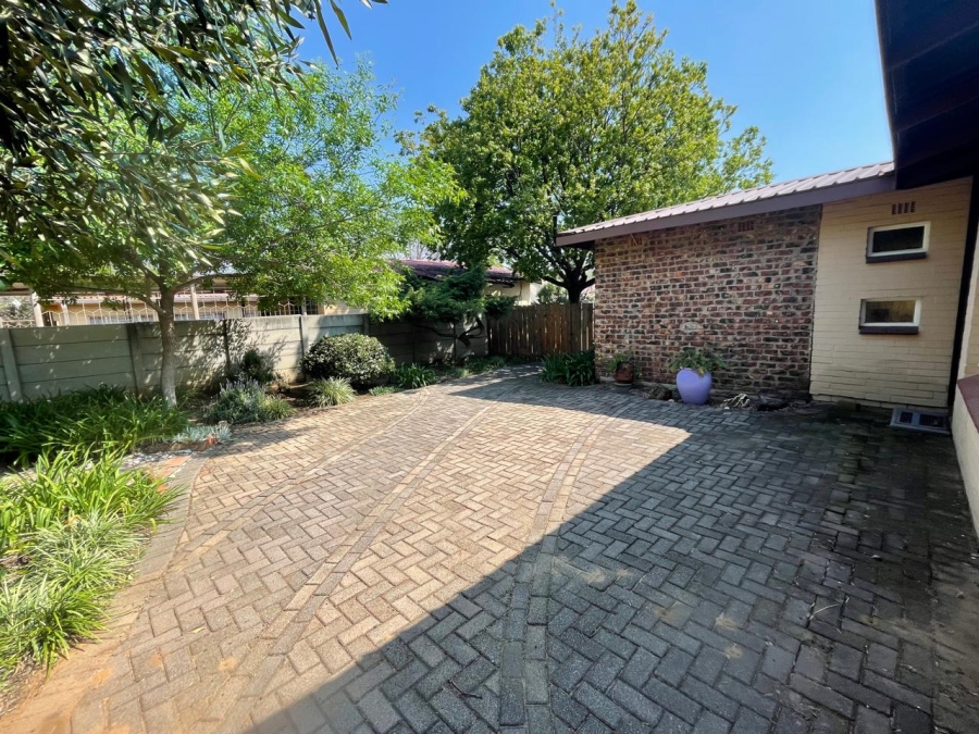 3 Bedroom Property for Sale in Naudeville Free State